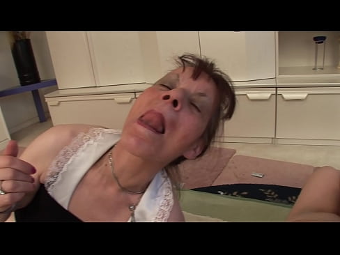 ❤️ Bi amona eta aitona batek hirukotea dute ❤ Porno %eu.heatpumpcenter.topan ❌