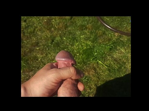 ❤️ Hottie beroa bere pussy arrosa izorratu egiten du eta udako lorategi batean squirt batekin esperma egiten du ❤ Porno %eu.heatpumpcenter.topan ❌